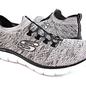 skechers ladies bungee slip on